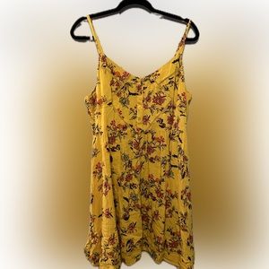 Torrid Yellow Floral sundress Sz 1